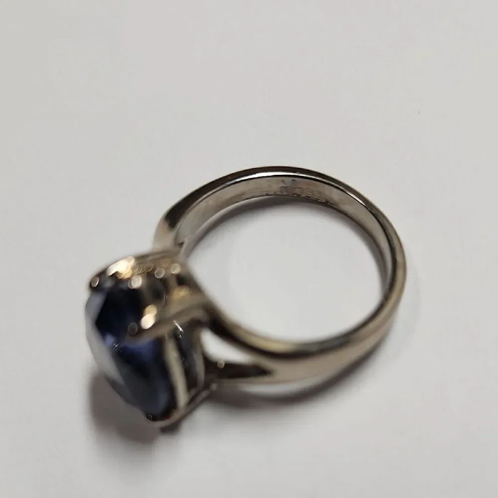 18KGE Ring Size 9 - Picture 5 of 5